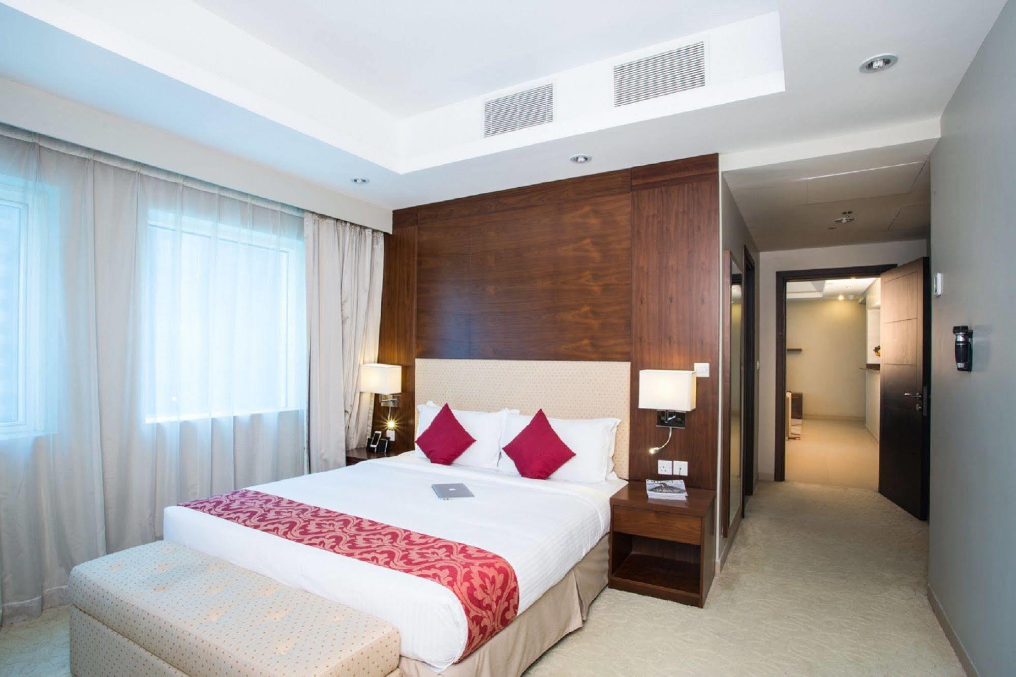 Marriott Executive Center 4*